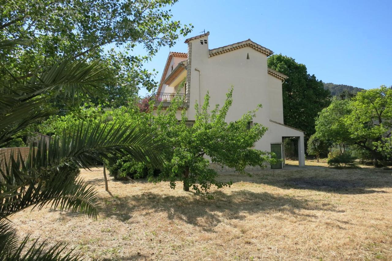 Maison Lumineuse Et Spacieuse Avec Jardin Arbore La Valette-du-Var Dış mekan fotoğraf